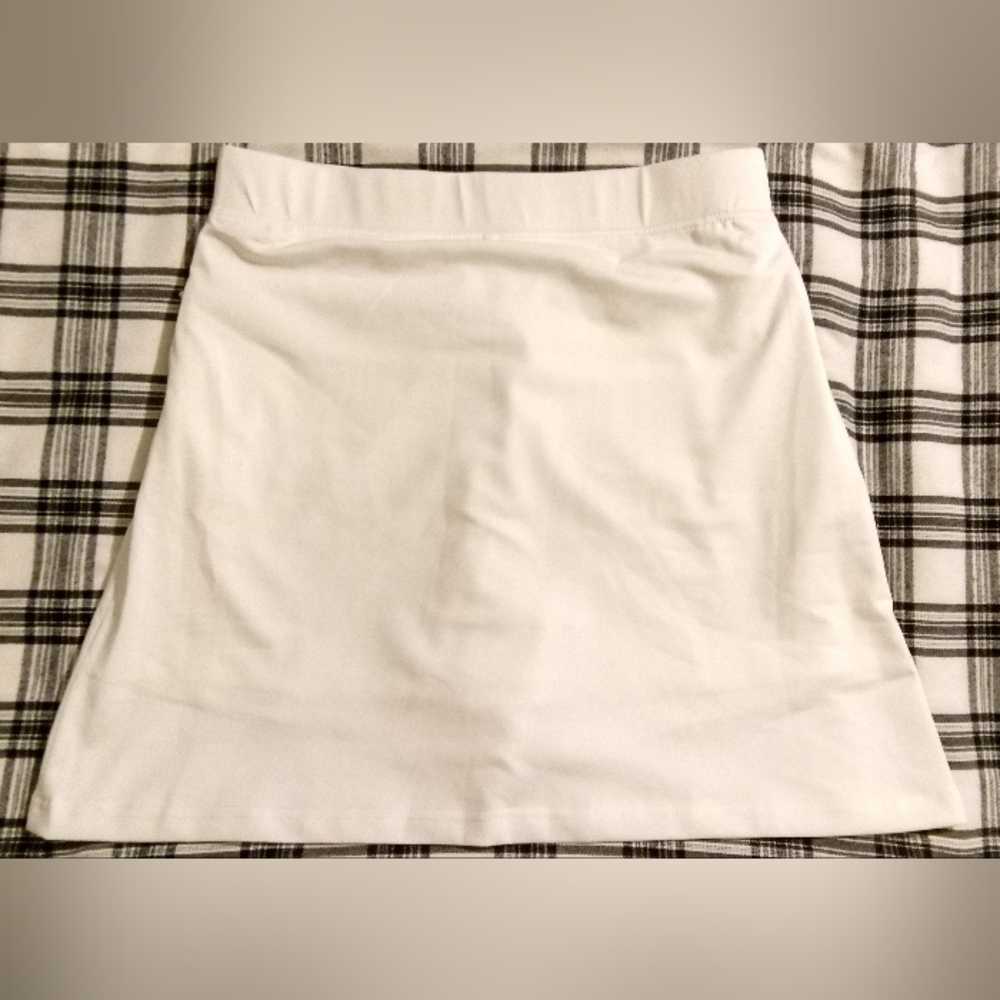 Gretchen Scott Skorts